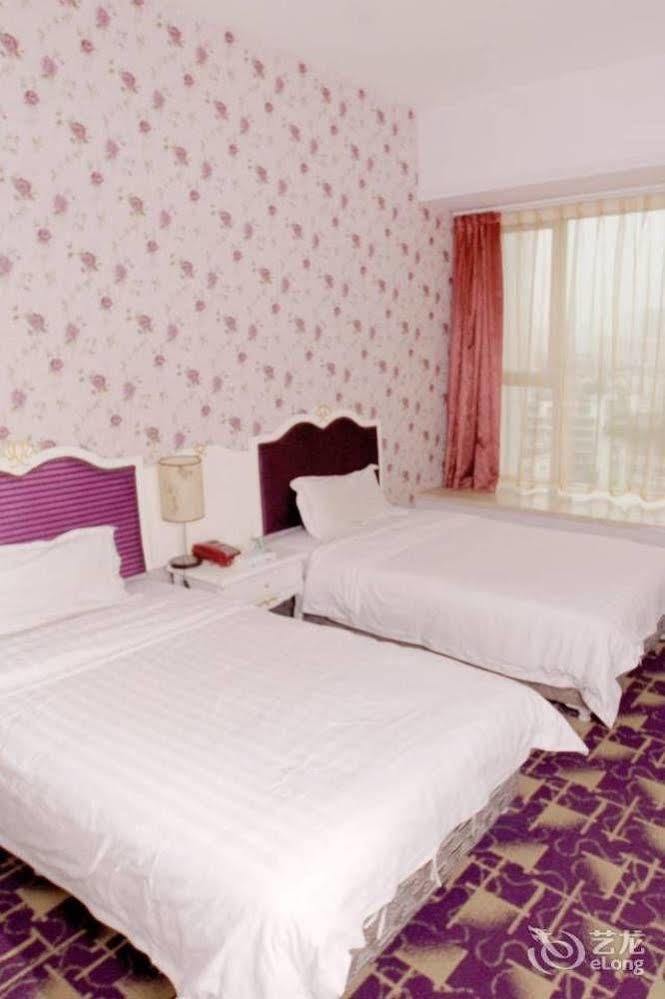 Chengdu Lilac Hotel Fei Cheng Branch Exterior photo